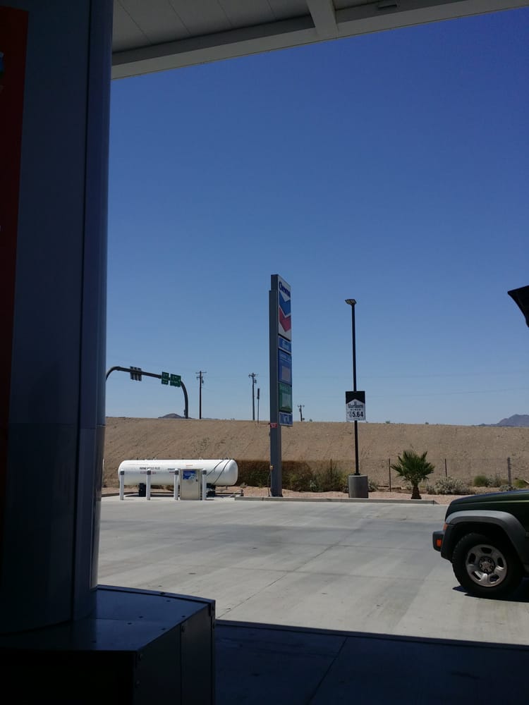 CHEVRON Updated October 2024 19 Photos & 27 Reviews 280 E Main St