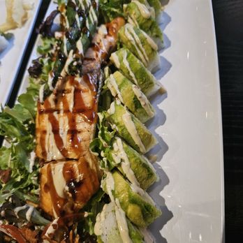 Raw Sushi Bistro - Grilled Salmon Roll - Japanese Near Me - Stockton, California