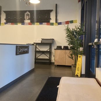 Kathmandu Momocha - Entrance area - Himalayan/Nepalese Near Me - Seattle, Washington