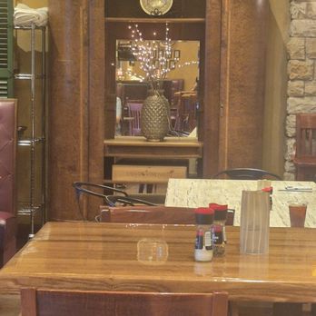 The Local - Decor - Breakfast & Brunch Near Me - Lake Jackson, Texas