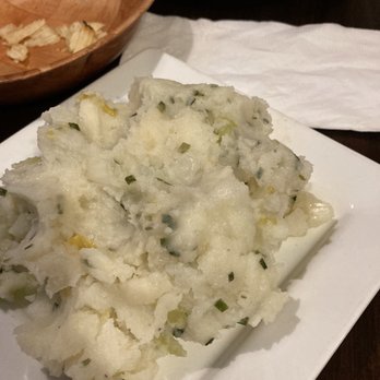 Wellington Pub - German potato salad - American Near Me - Buffalo, New York