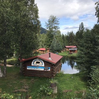 Bowman's Bear Creek Lodge & Cafe - Hotels Near Me - Hope, Alaska