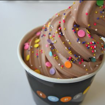 Toppings Yogurt - a chocolate ice cream with sprinkles - Ice Cream & Frozen Yogurt Near Me - Palisades, California Toppings Yogurt - a chocolate ice cream with sprinkles - Ice Cream & Frozen Yogurt Near Me - Palisades, California