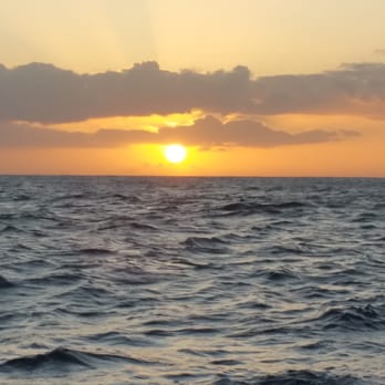 Capt Andy's - Sun almost setting! - Boat Tours Near Me - Ele'ele, Hawaii Capt Andy's - Sun almost setting! - Boat Tours Near Me - Ele'ele, Hawaii