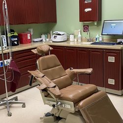 Mountain View Oral & Maxillofacial Surgery - Surgery Room