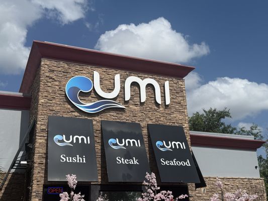 Umi Hot Pot Sushi & Seafood Buffet by null