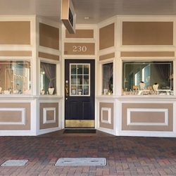 Walters Jewelry - Exterior view.