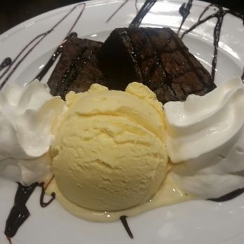 Primeburger - Brownie with ice cream - Burgers Near Me - Las Vegas, Nevada Primeburger - Brownie with ice cream - Burgers Near Me - Las Vegas, Nevada
