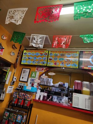 Birrieria Apatzingan by null