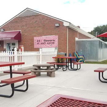 American Creamery - Outside from seating area. - Ice Cream & Frozen Yogurt Near Me - Tolland, Connecticut