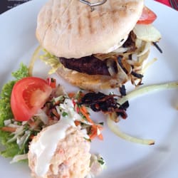 De Beren - Black angus burger