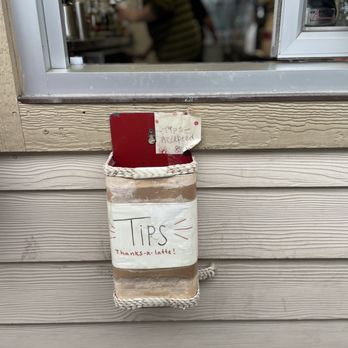 Mudslingers Drive Thru Coffee - Tips - Coffee & Tea Near Me - Roseville, Minnesota Mudslingers Drive Thru Coffee - Tips - Coffee & Tea Near Me - Roseville, Minnesota