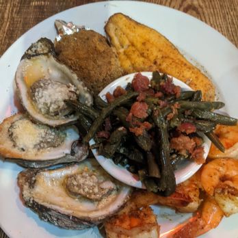 Mulate's - Seafood platter - Cajun/Creole Near Me - New Orleans, Louisiana Mulate's - Seafood platter - Cajun/Creole Near Me - New Orleans, Louisiana