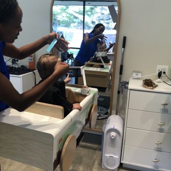 Sit Still Kids - Media stand - Kids Hair Salons Near Me - Meridian, Idaho