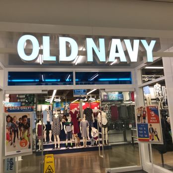Old Navy - Store front - Women's Clothing Near Me - Champaign, Illinois Old Navy - Store front - Women's Clothing Near Me - Champaign, Illinois