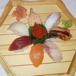 Ni Hao - Bandeja de sushi variado