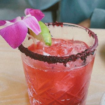 Zona Rosa - Hibiscus margarita - Mexican Near Me - San Jose, California Zona Rosa - Hibiscus margarita - Mexican Near Me - San Jose, California