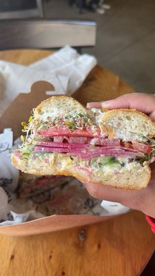 Hank's Bagels by null
