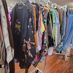 Liquidation Sales by AJ's - Various sizes
