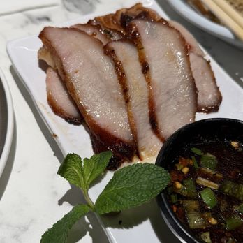 Som Tum Jinda - Pork jowl - Thai Near Me - Toronto, Ontario Som Tum Jinda - Pork jowl - Thai Near Me - Toronto, Ontario