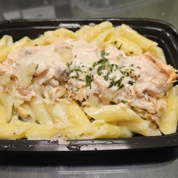 Ready Fit Go - Salmon Alfredo - Health Markets Near Me - Corona, California Ready Fit Go - Salmon Alfredo - Health Markets Near Me - Corona, California