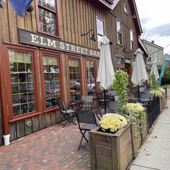 Elm Street Bakery - Outside seating - Pizza Near Me - East Aurora, New York Elm Street Bakery - Outside seating - Pizza Near Me - East Aurora, New York
