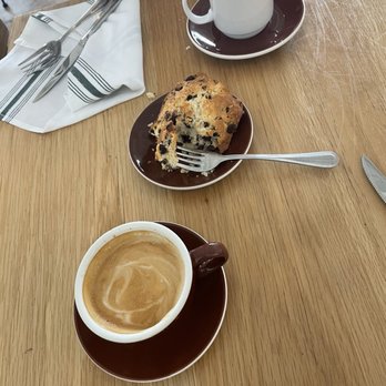 Hank's - Coffee - Coffee & Tea Near Me - Austin, Texas