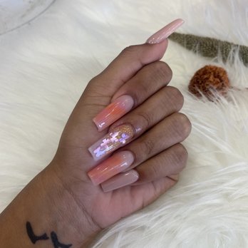 Tipsy Nails spa - Nail Salons Near Me - Long Beach, California