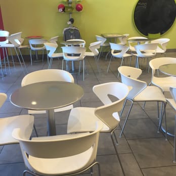 Menchie's Frozen Yogurt - Ice Cream & Frozen Yogurt Near Me - Valencia, California