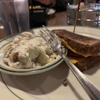 Lumberjacks Restaurant - Grilled cheese - American Near Me - Sacramento, California Lumberjacks Restaurant - Grilled cheese - American Near Me - Sacramento, California