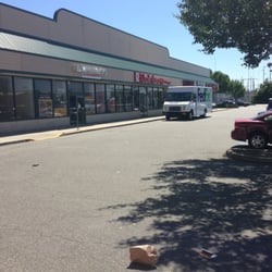 Rainbow Shop - In front
