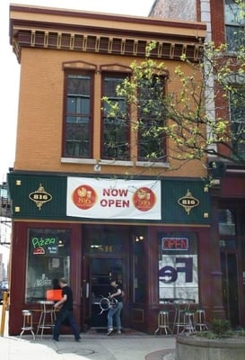 816 Pint & Slice by null