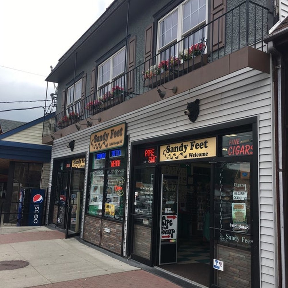 Sandy Feet - Men's Clothing Near Me - Lake George, New York Sandy Feet - Men's Clothing Near Me - Lake George, New York