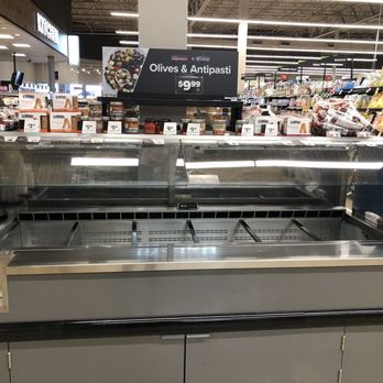 Giant - 9:09am on a Saturday and the olive bar is not setup - Grocery Near Me - Abington, Pennsylvania Giant - 9:09am on a Saturday and the olive bar is not setup - Grocery Near Me - Abington, Pennsylvania