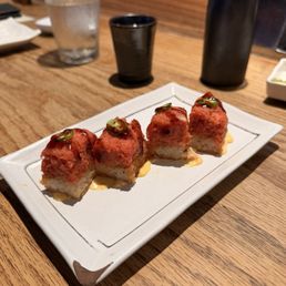 Crispy Rice & Spicy Tuna Crispy Rice & Spicy Tuna