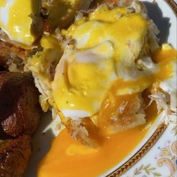 Eggs Benedict