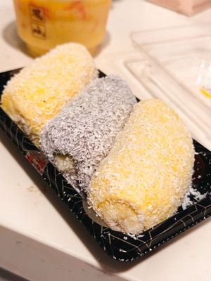 Phoenix Dessert - San Diego by null