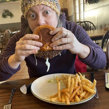 Lu-Lou's Cafeteria - Basic cheeseburger!! - Desserts Near Me - Clinton, Pennsylvania