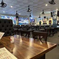 Pitch and Fiddle-Fair Oaks - Inside Pitch and Fiddle in Fair Oaks