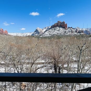Hideaway House - Great views - Pizza Near Me - Sedona, Arizona Hideaway House - Great views - Pizza Near Me - Sedona, Arizona