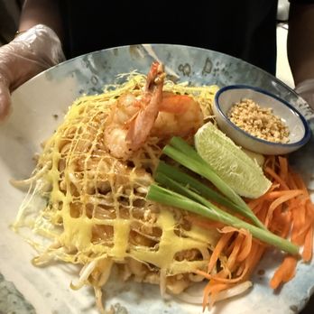 Mee Dee Thai Kitchen - Mee Dee Pad Thai - Thai Near Me - Los Angeles, California Mee Dee Thai Kitchen - Mee Dee Pad Thai - Thai Near Me - Los Angeles, California