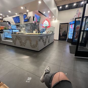 Mr Shawarma - Waiting patiently as they quickly took care of all their guests! - Mediterranean Near Me - San Diego, California Mr Shawarma - Waiting patiently as they quickly took care of all their guests! - Mediterranean Near Me - San Diego, California