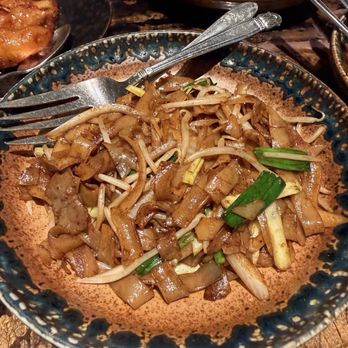 Mott 32 - Chinese Near Me - Las Vegas, Nevada