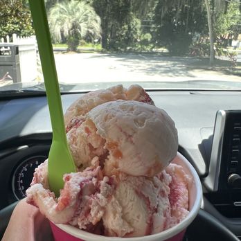 DeNucci's - Peach Melba!  amazing - Ice Cream & Frozen Yogurt Near Me - Fernandina Beach, Florida