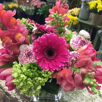 Hallie's Garden - Original arrangement sans pink roses - Florists Near Me - Somerville, Massachusetts