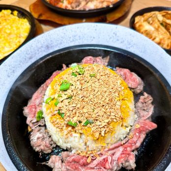 Sizzling Lunch - Garlic Pepper Rice w/ Curry Powder - Teppanyaki Near Me - Fremont, California Sizzling Lunch - Garlic Pepper Rice w/ Curry Powder - Teppanyaki Near Me - Fremont, California