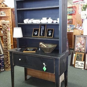 Peacocks Resale - Home Decor Near Me - Branson West, Missouri Peacocks Resale - Home Decor Near Me - Branson West, Missouri