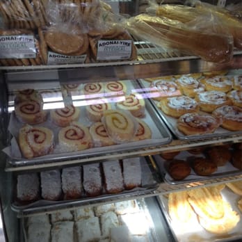 Panaderia Mi Postre - Bakeries Near Me - San Germán, Puerto Rico