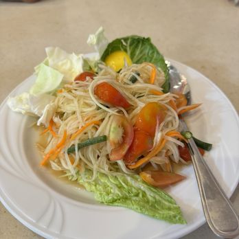Thai Grindz & Laos Cusine - Papaya Salad - Thai Near Me - Honolulu, Hawaii Thai Grindz & Laos Cusine - Papaya Salad - Thai Near Me - Honolulu, Hawaii