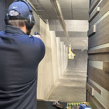 Texas Gun Experience - Public Range - Guns & Ammo Near Me - Grapevine, Texas